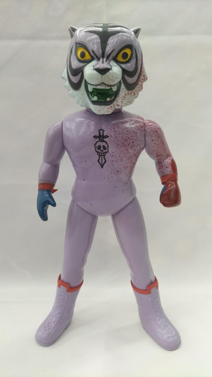 本体ベタつきあります