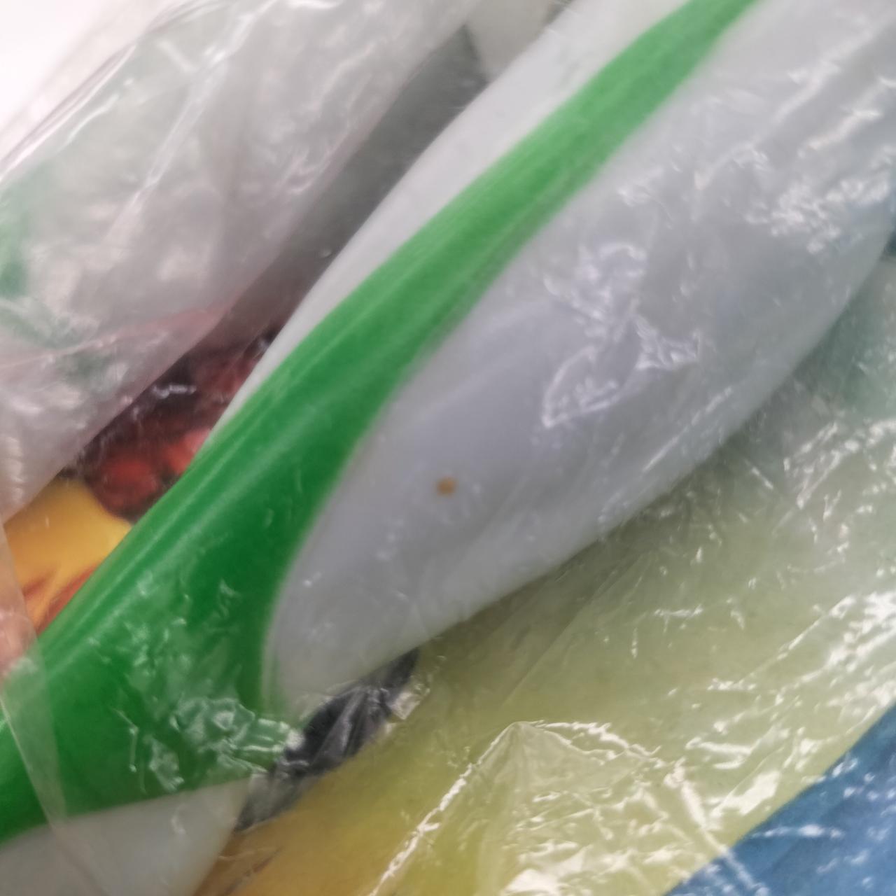 ソフビ本体に汚れあります