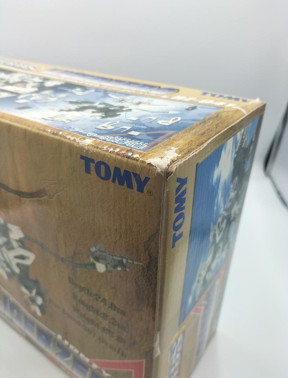 箱ダメージあります