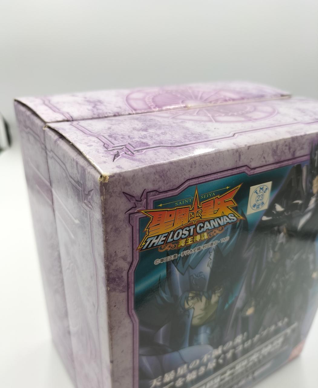 箱に少々ダメージあります