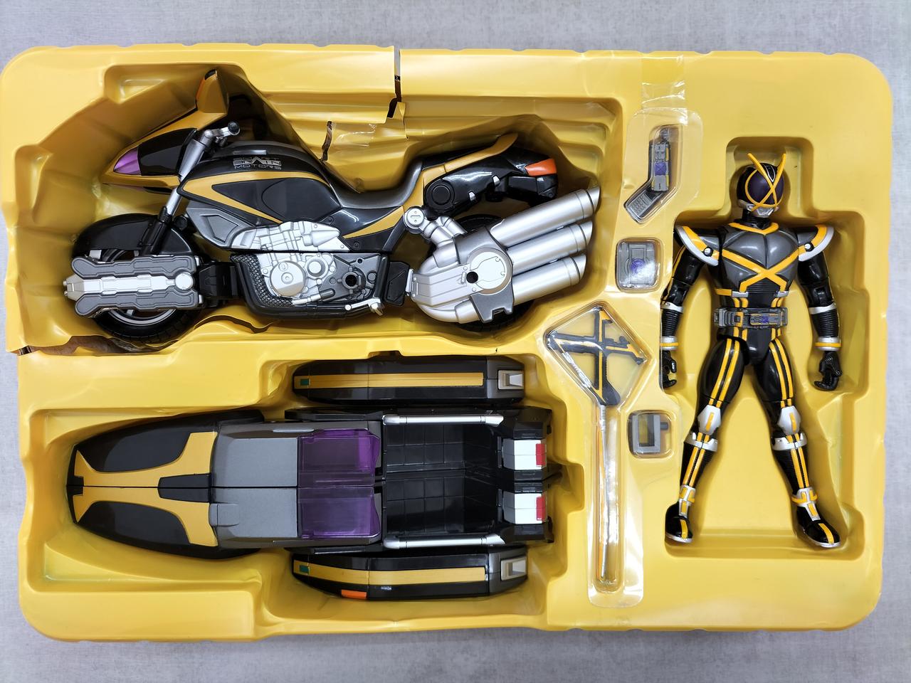 バンダイ|仮面ライダーカイザ＆サイドバッシャー|HARDOFFオフ