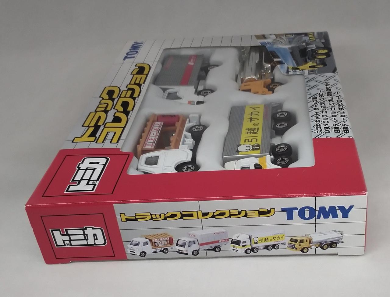 トミカトラック10点セット外箱破損有 トミカトラック10点セット外箱破損有