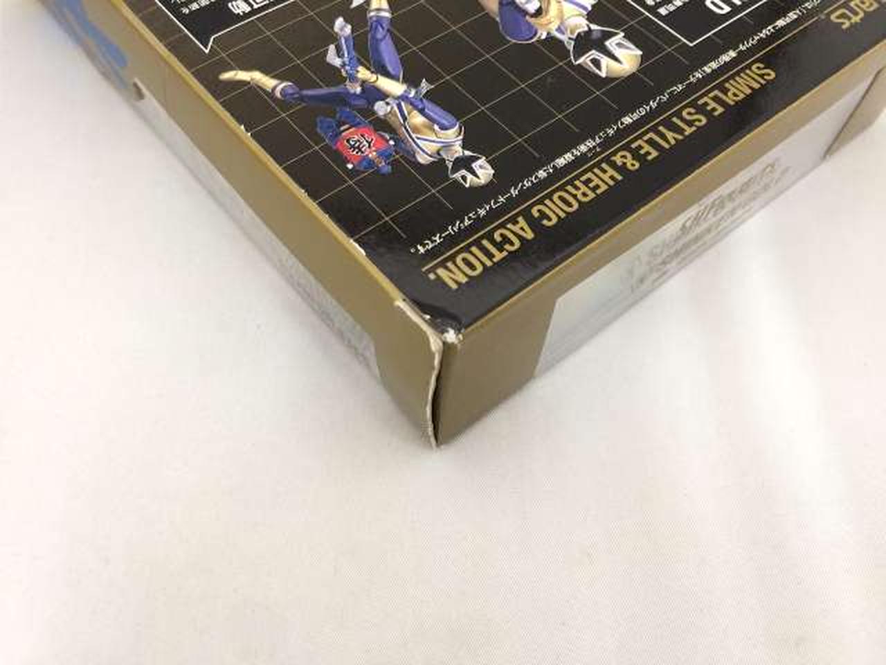 箱ダメージの一部です。