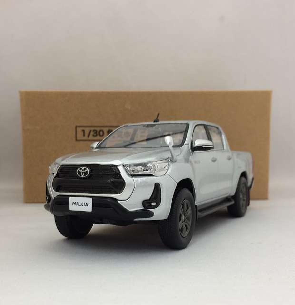 車体を入れている袋は欠品しています。