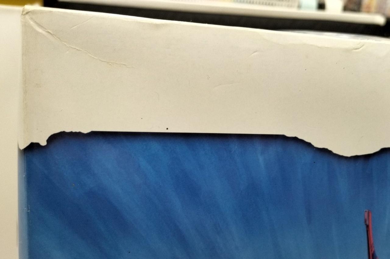 箱ダメージ・汚れ有り