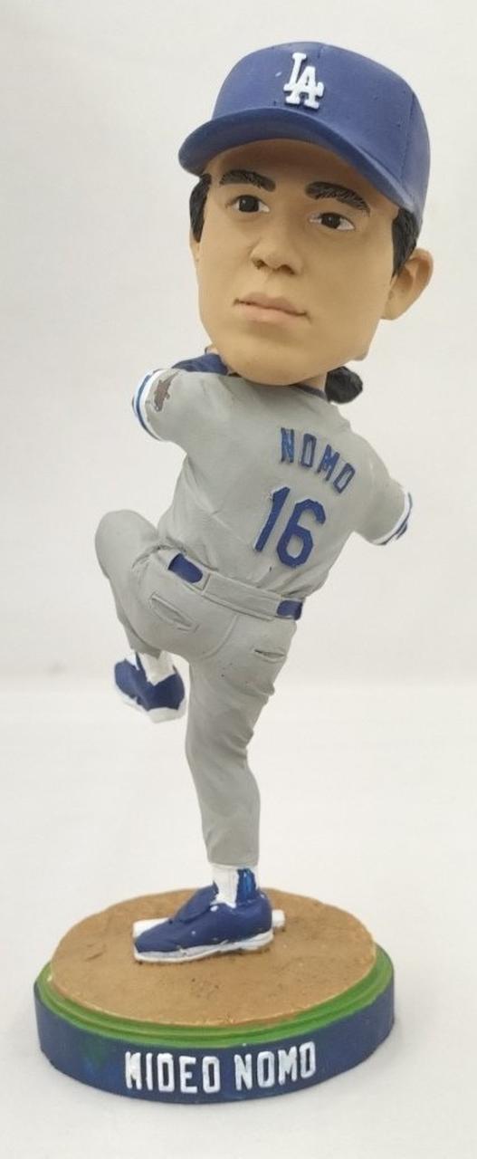 フィギュア全体に傷＆汚れ＆塗装剥げ有り