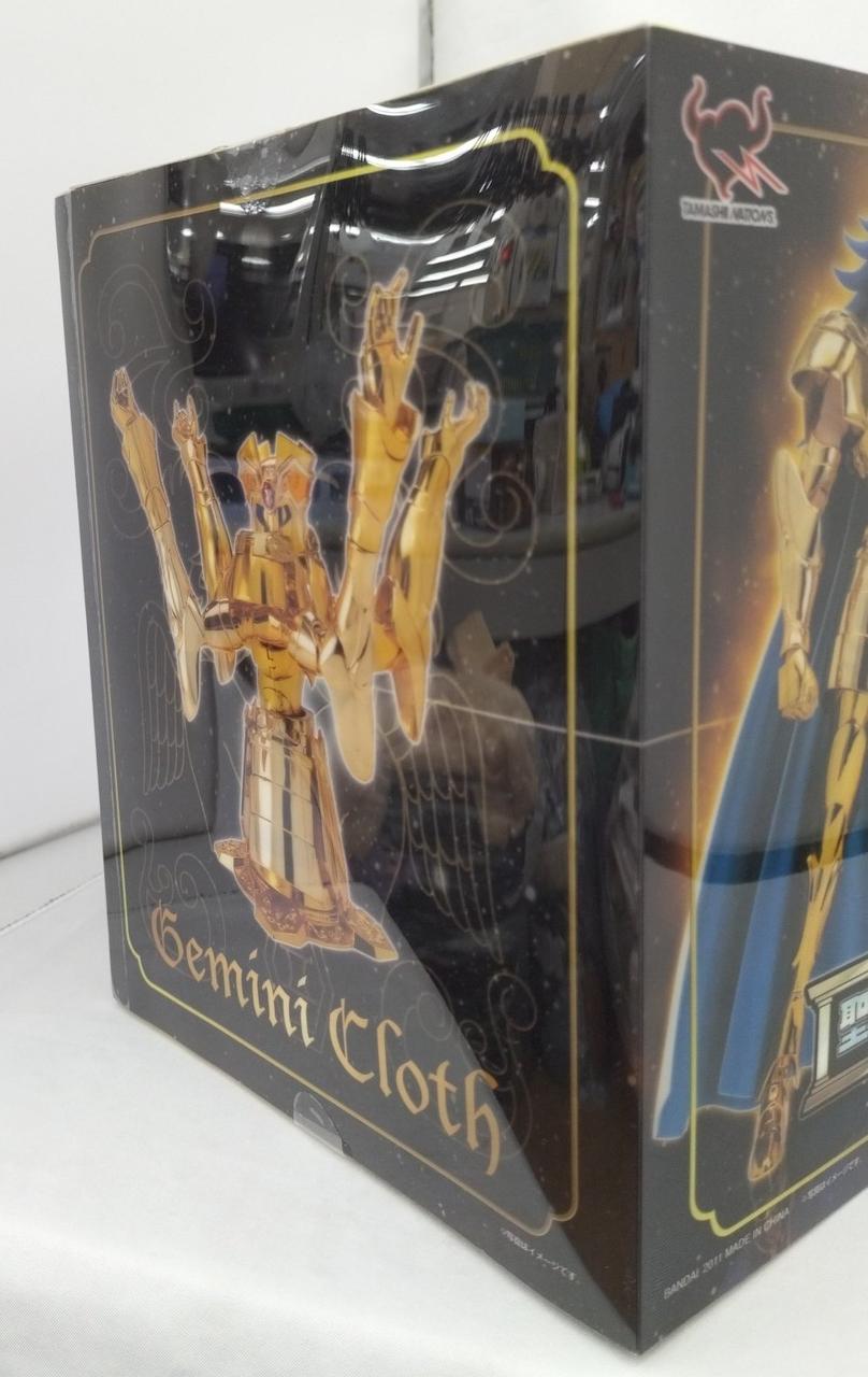 ケースに歪み有り