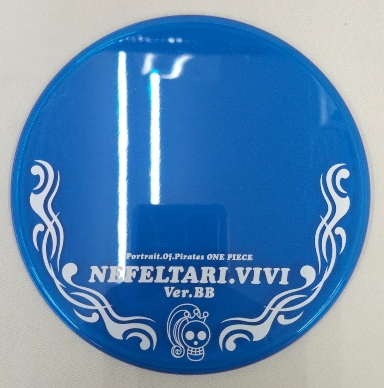 台座裏表に傷多数有り