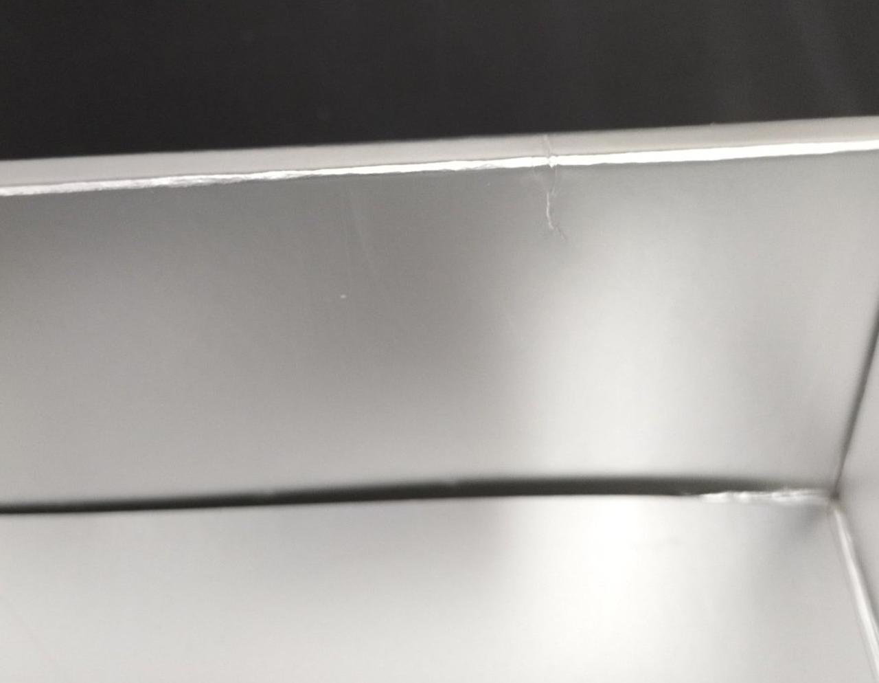 箱ダメージ有り