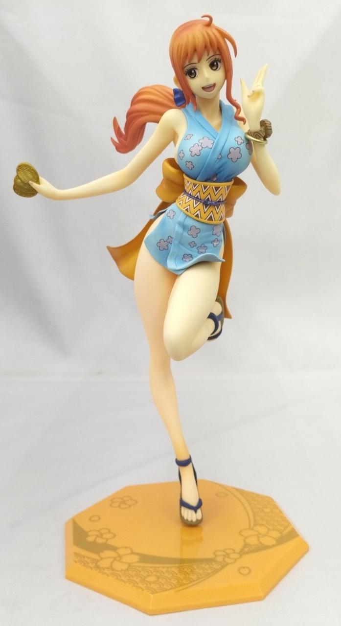 顔＆上半身＆右足の肌色部分変色してます