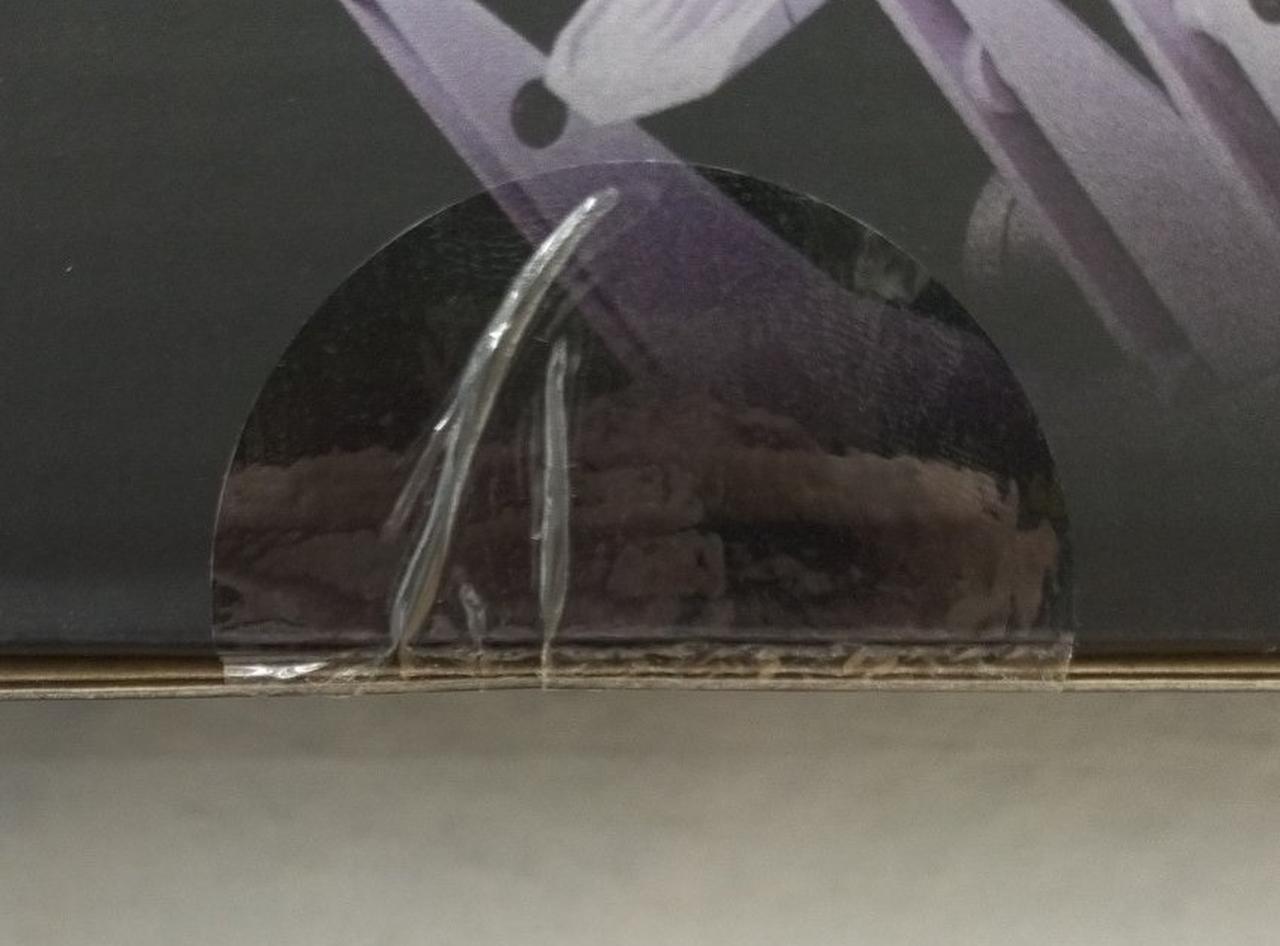 テープに皺、汚れ有り