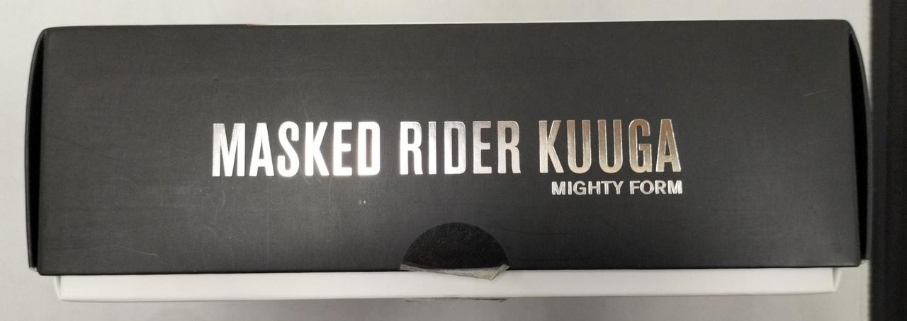 擦れ傷、凹み傷有り