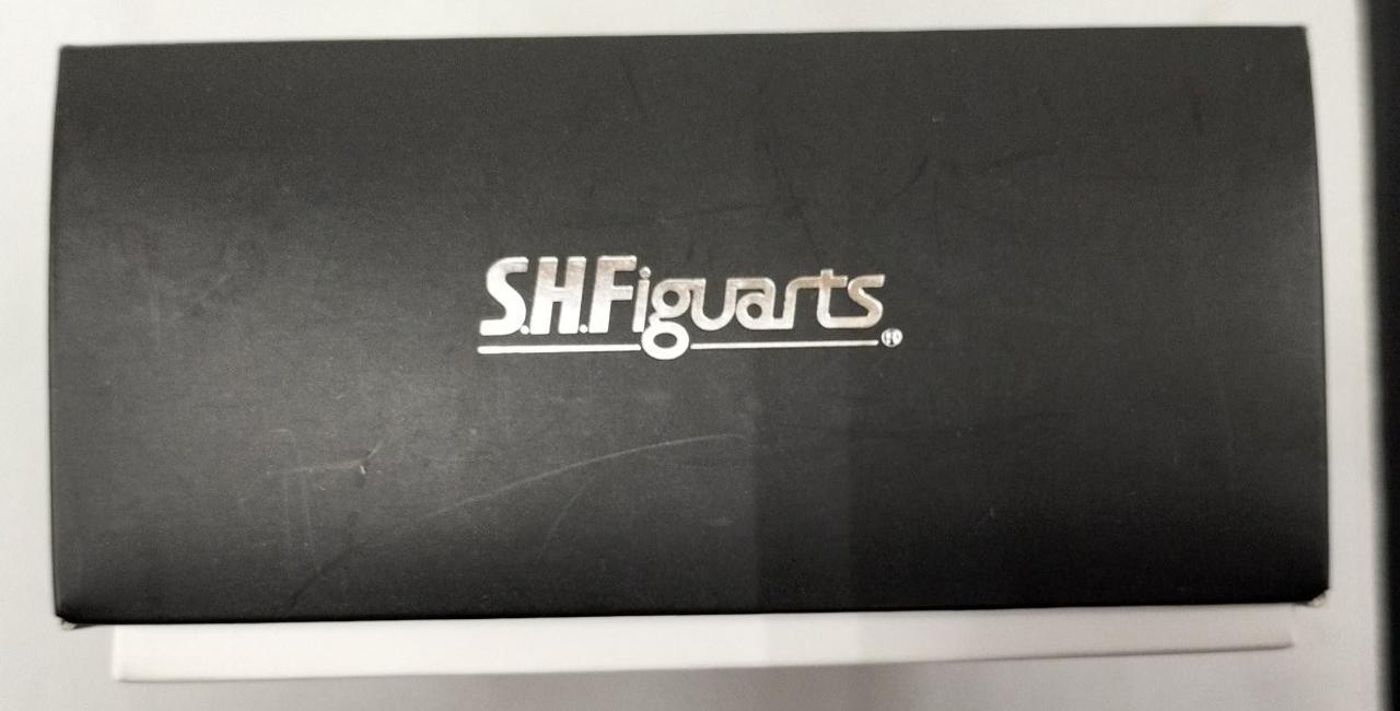 擦れ傷、凹み傷有り