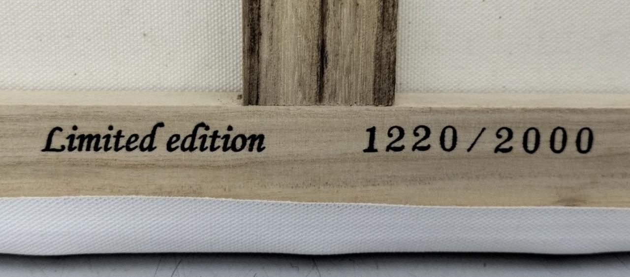 シリアルナンバー入り