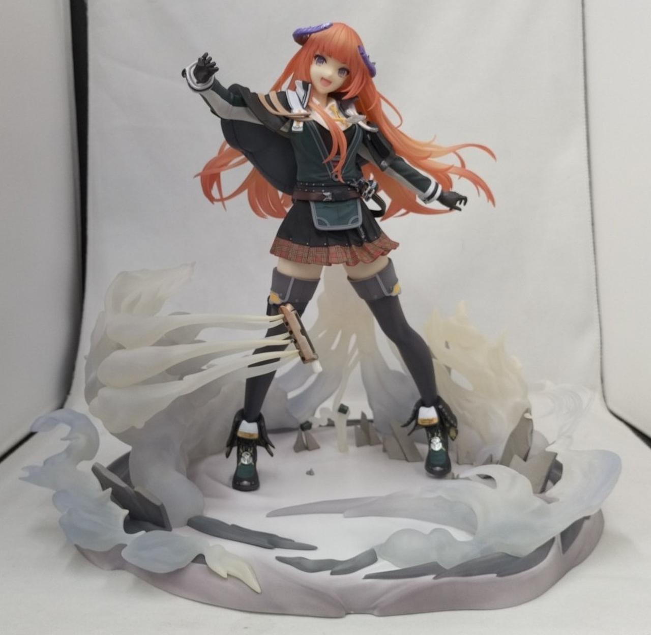 フィギュア＆台座に傷有り