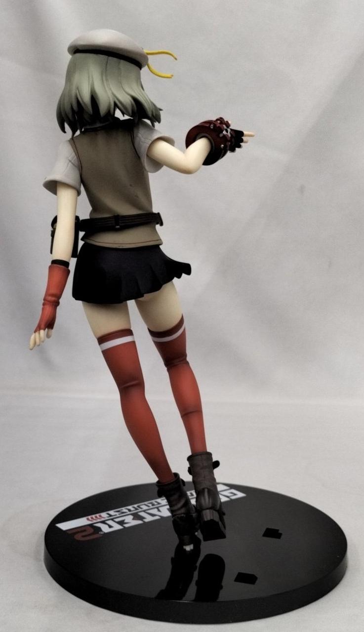 フィギュアに傷、汚れ有り