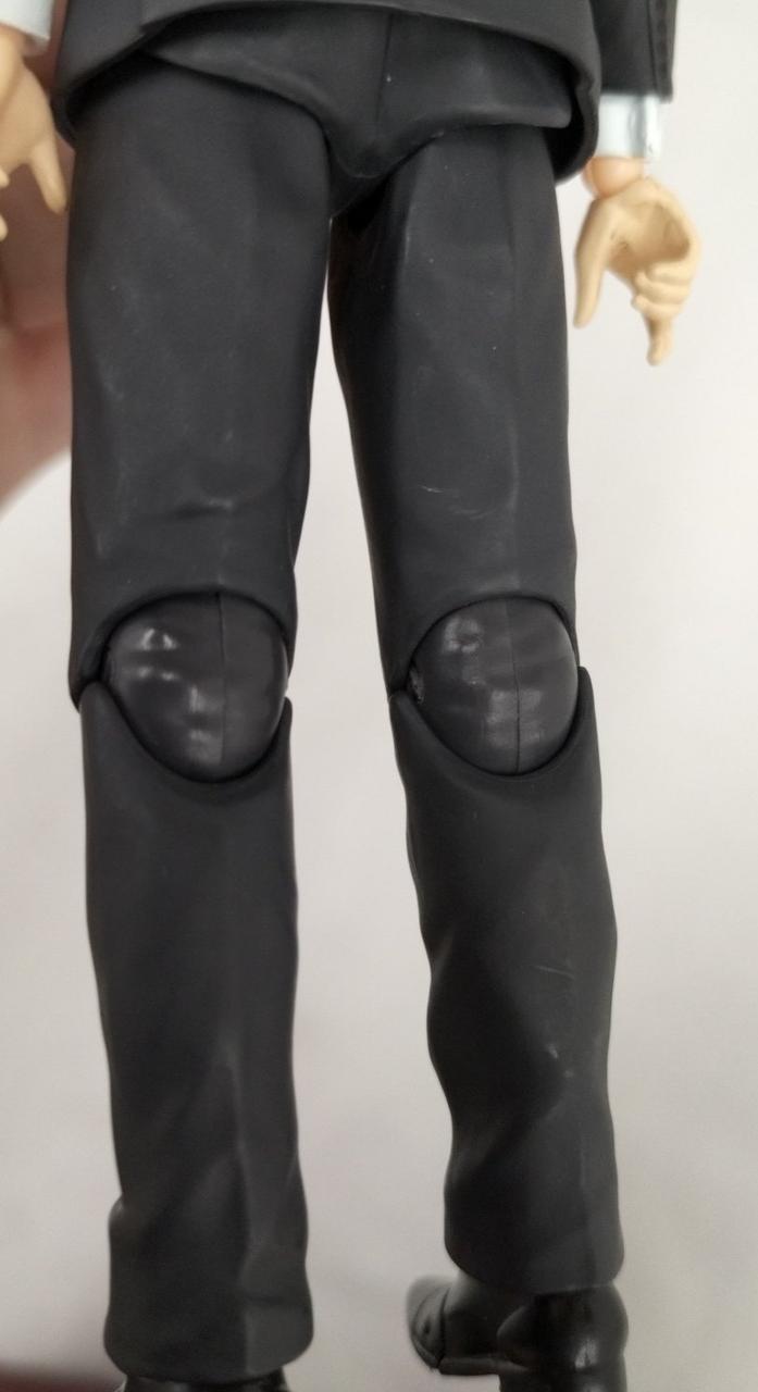 スーツ全体薄傷、傷有