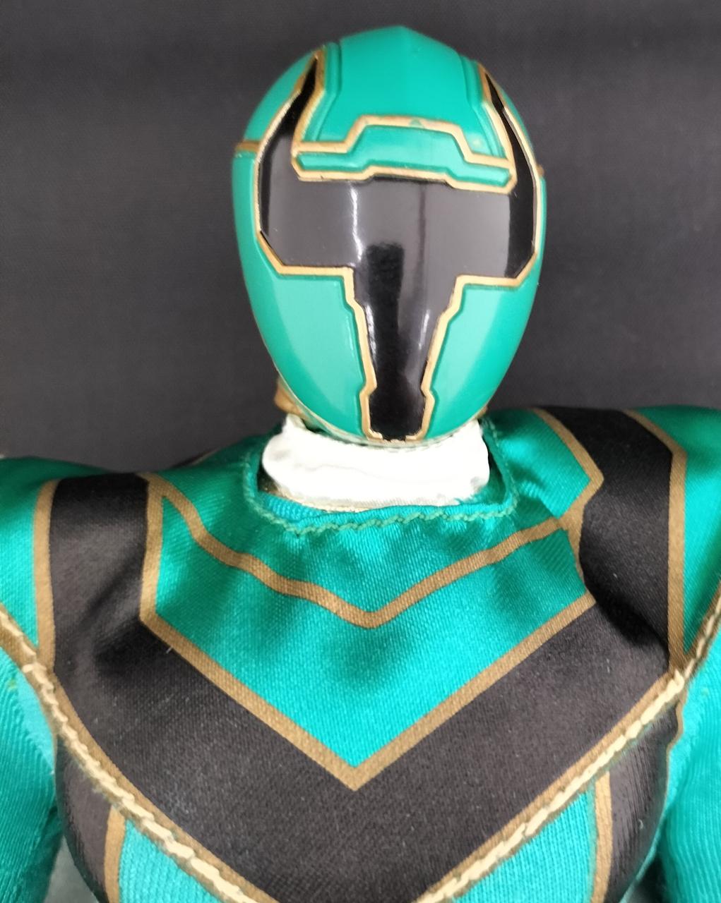 商品全体に傷・汚れ・ほつれ有り。