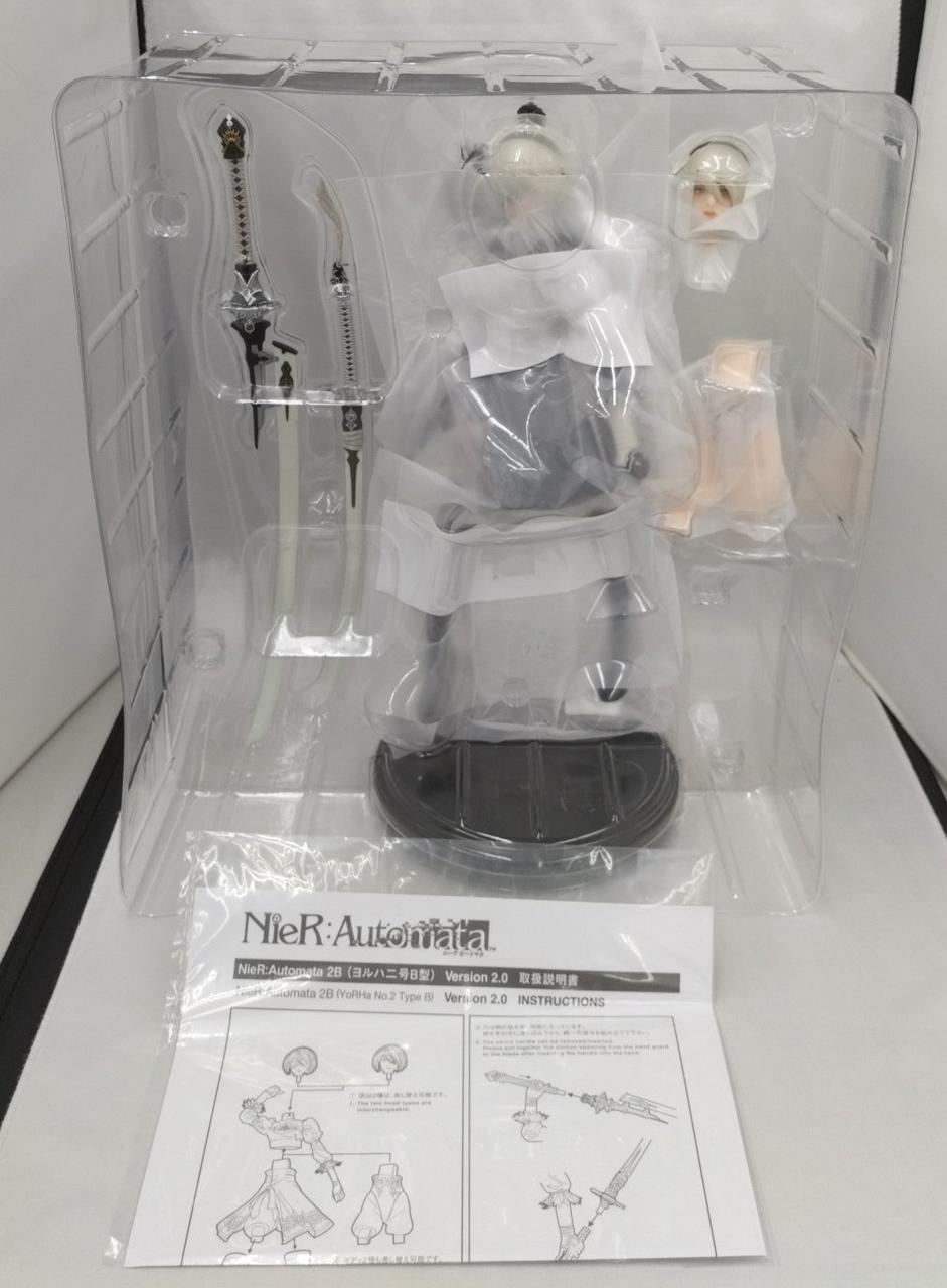 取説に折れ目ついてます