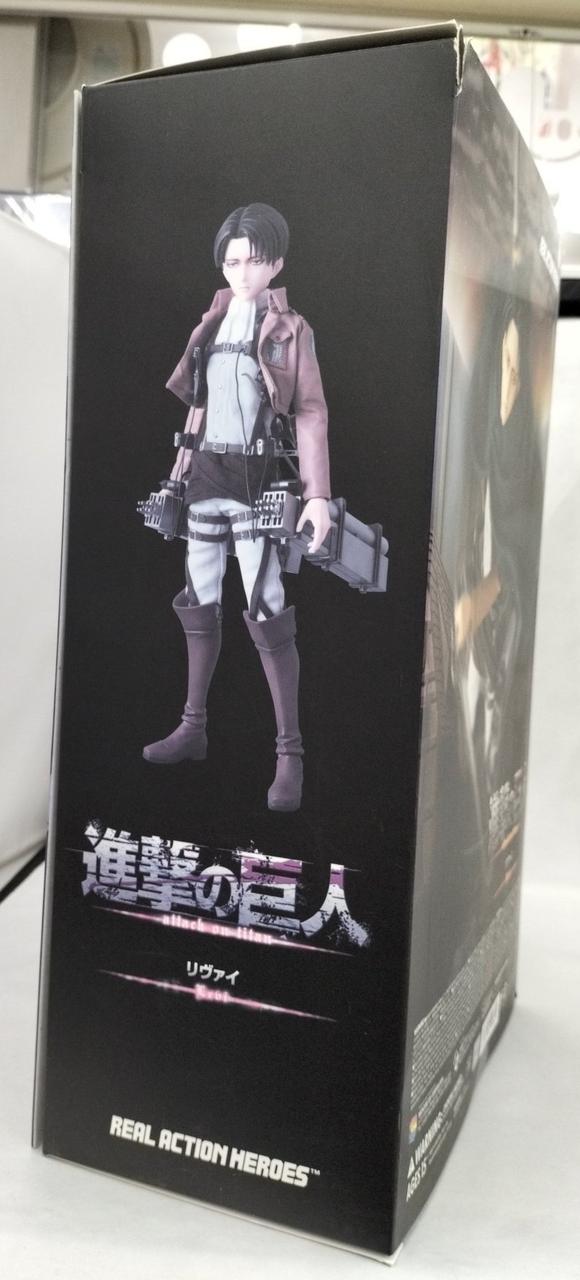 箱右上破れ、色焼け有り