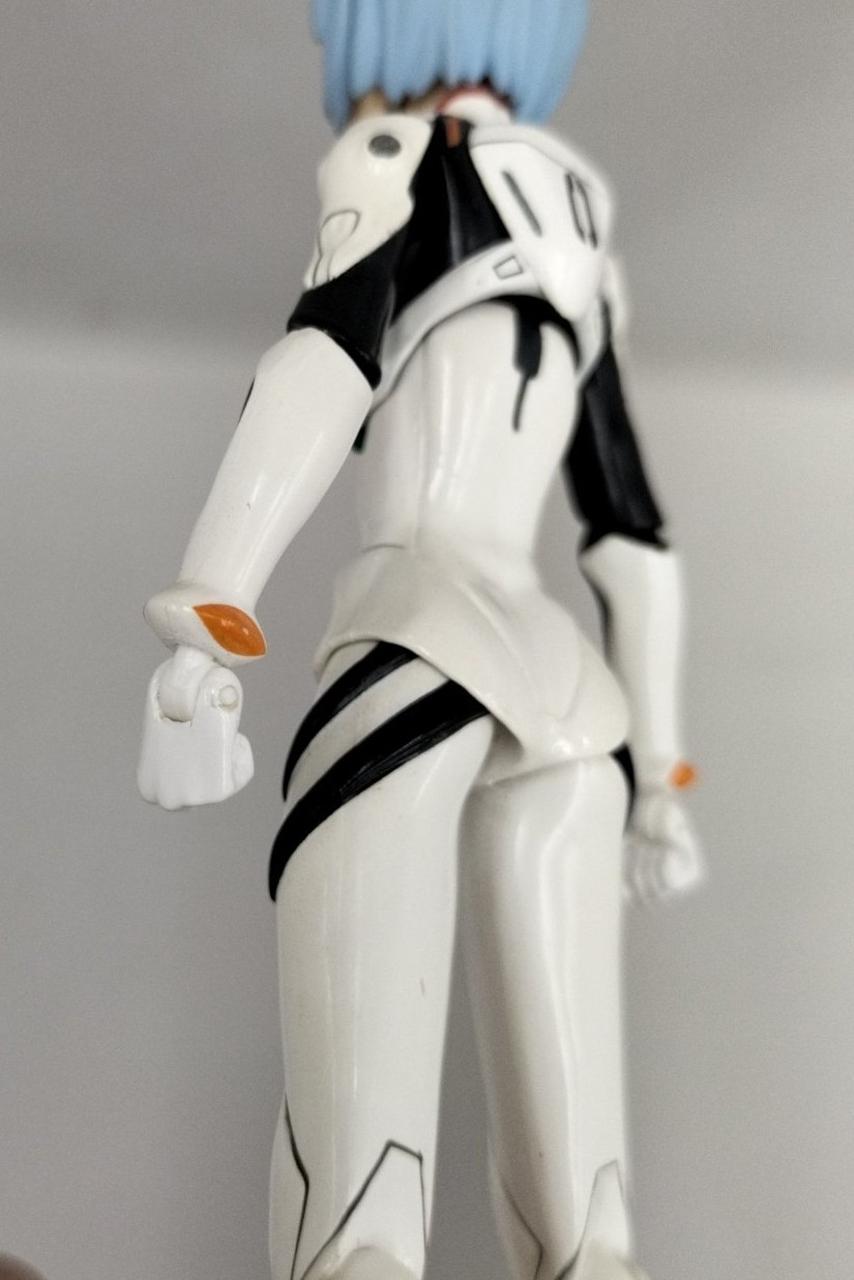 フィギュアに傷・汚れ・塗装剥げ有り