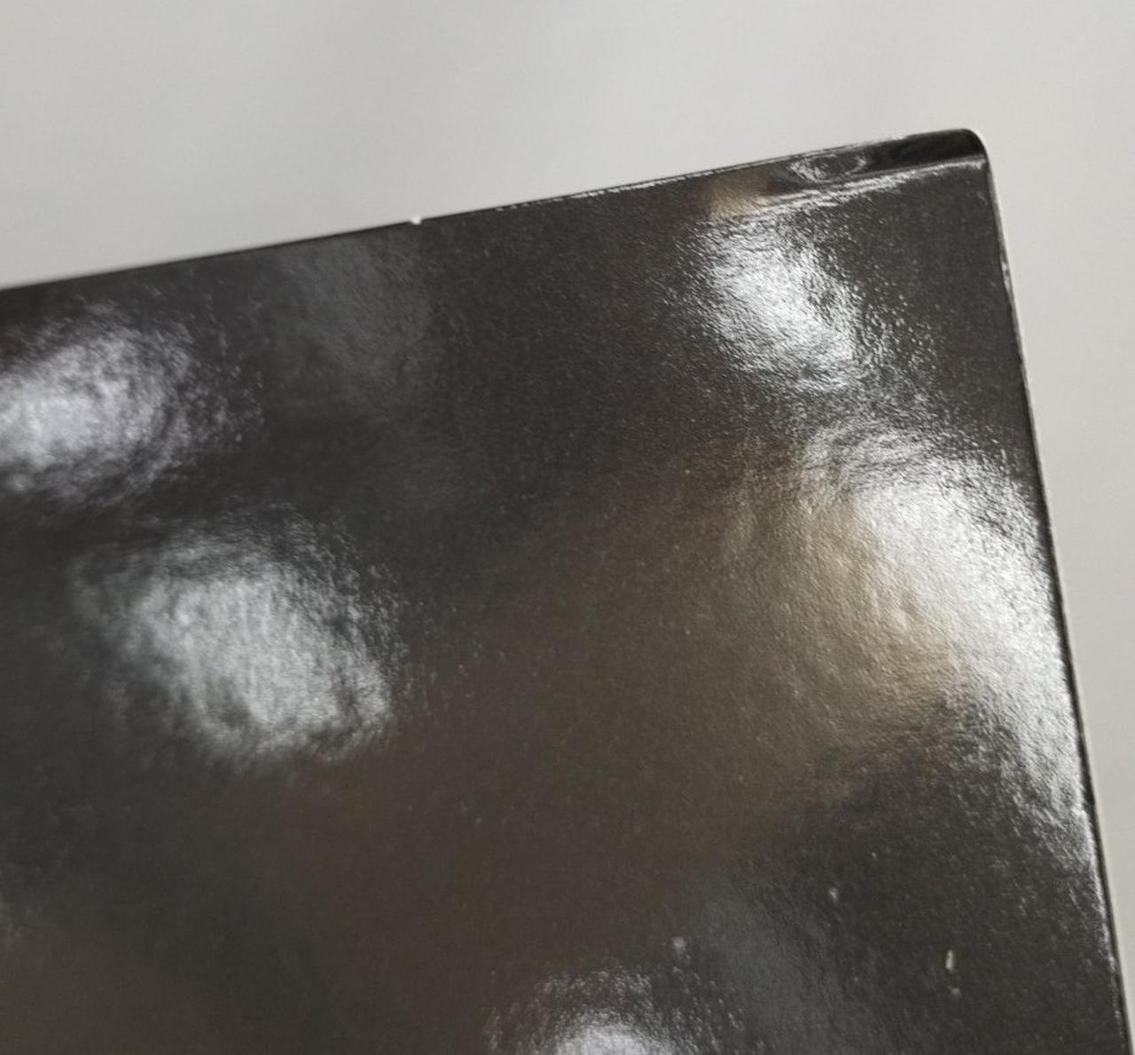 台紙にダメージ有り