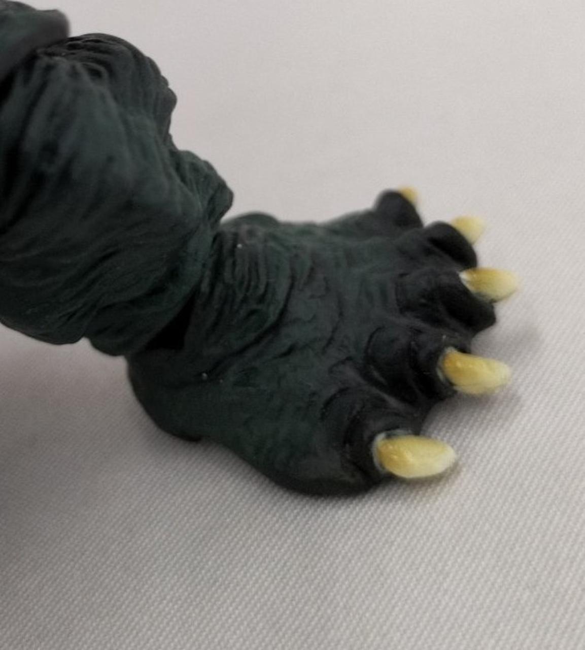 白い点の様な物がついてます