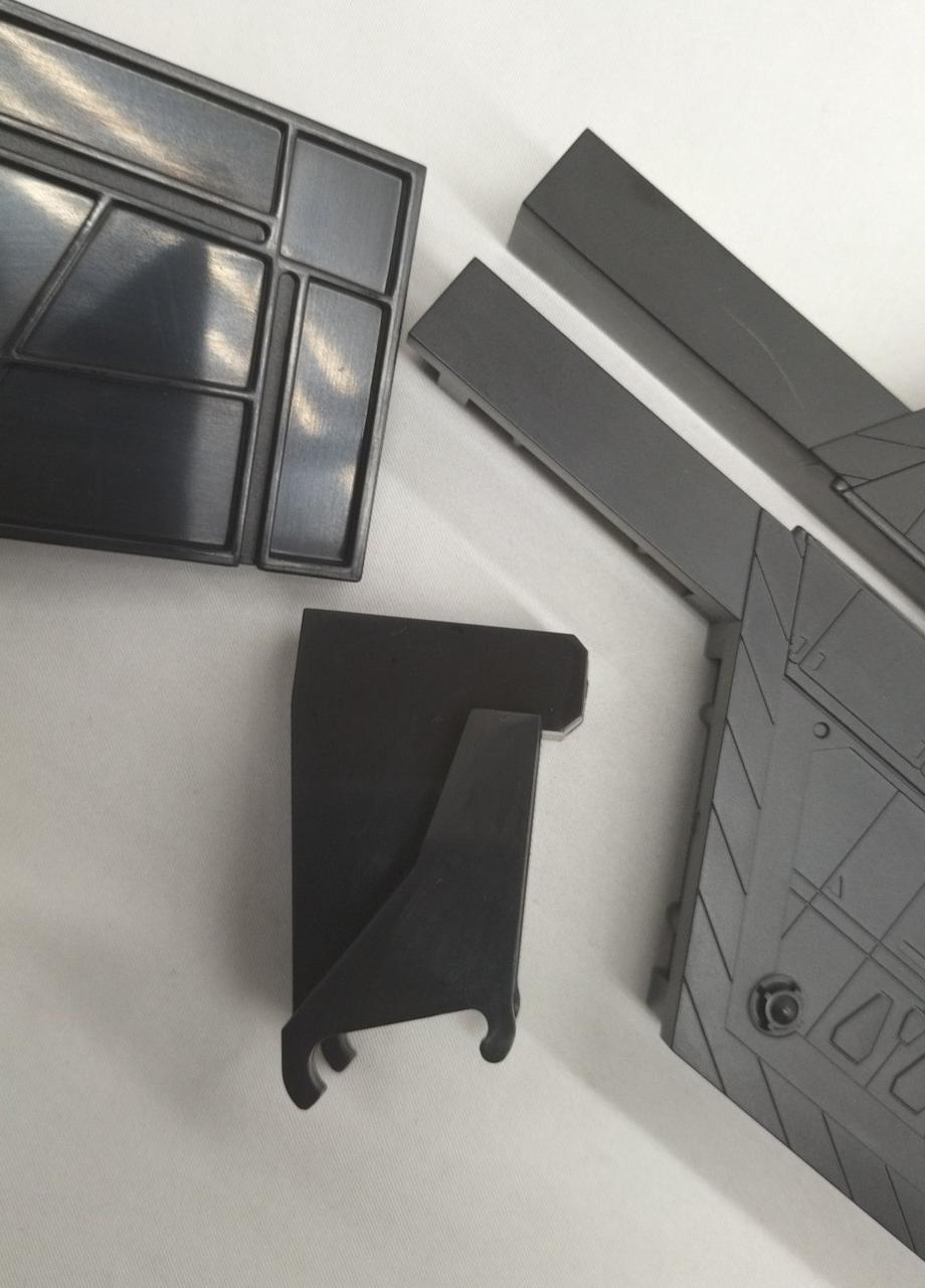 付属品に傷有り