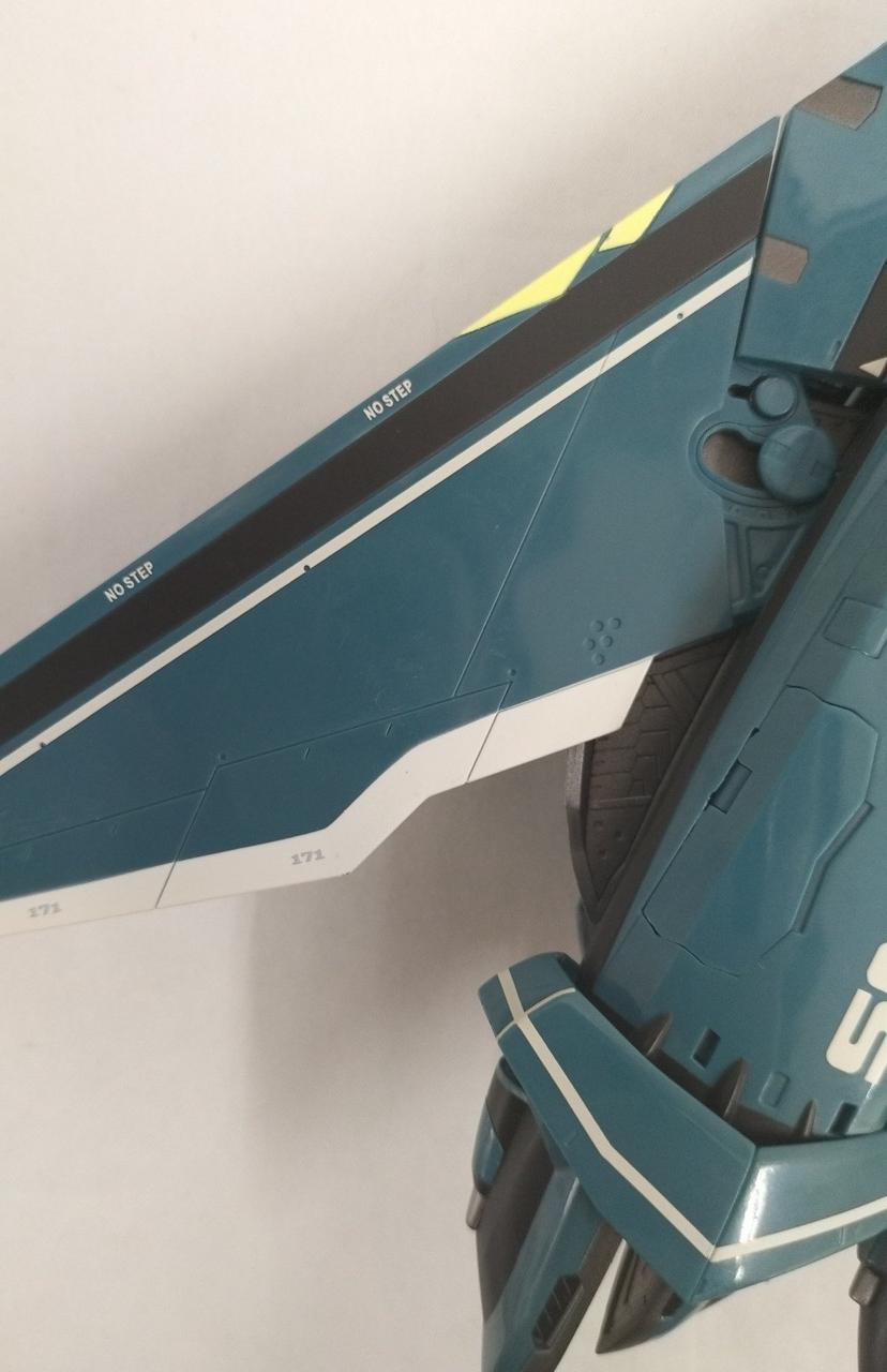 本体全体変色、傷多数、塗装剥げ有り