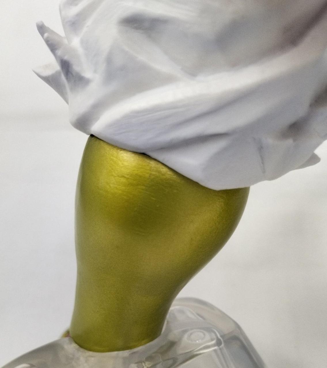 フィギュアに傷、塗装剥げ有り