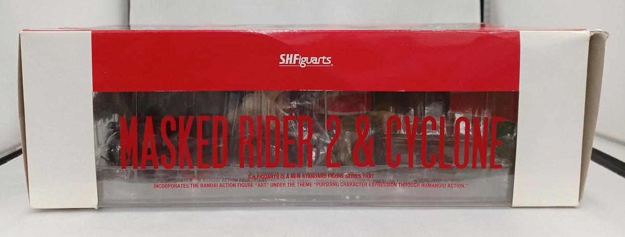 箱全体ダメージ大。窓に擦れ傷、外れ有り