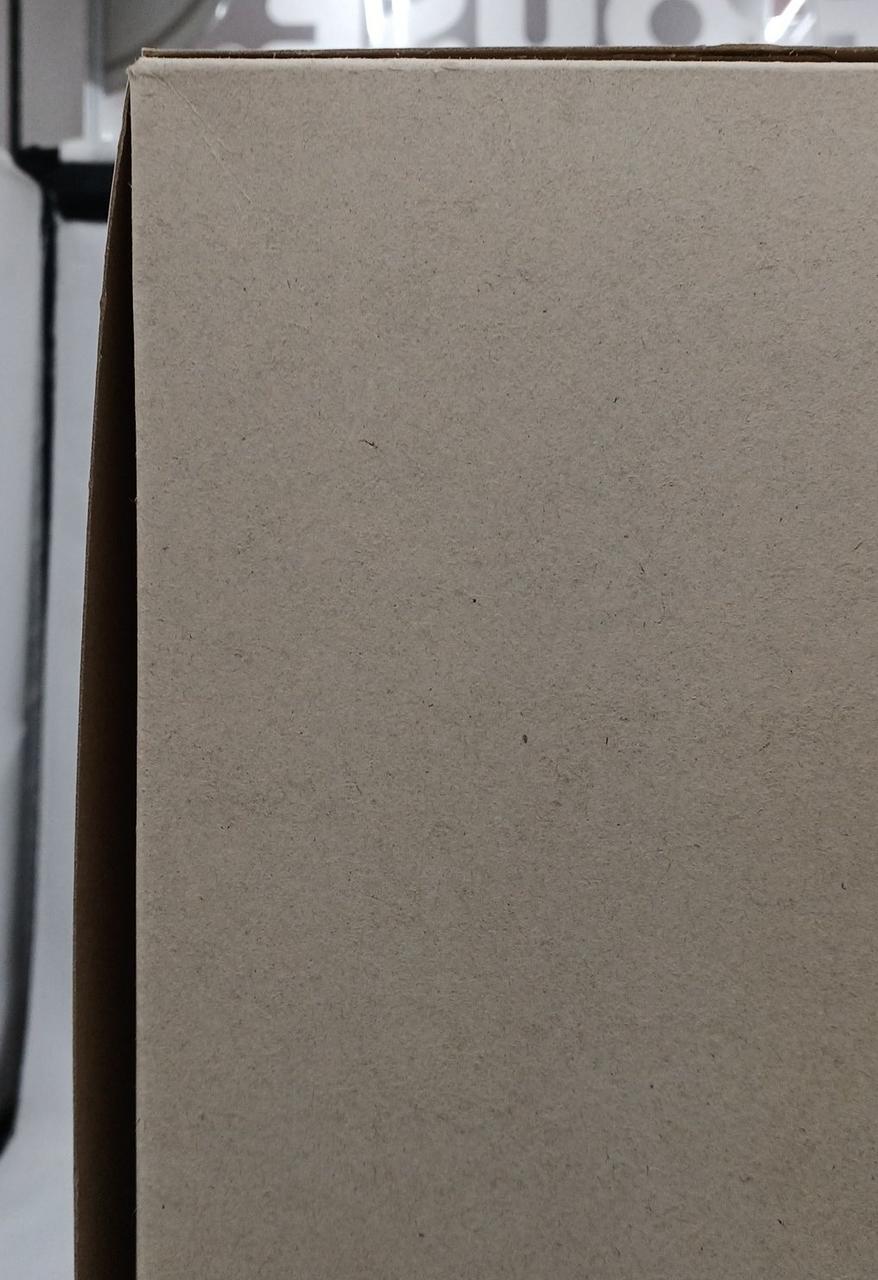 箱汚れ、ダメージ、色焼け有り