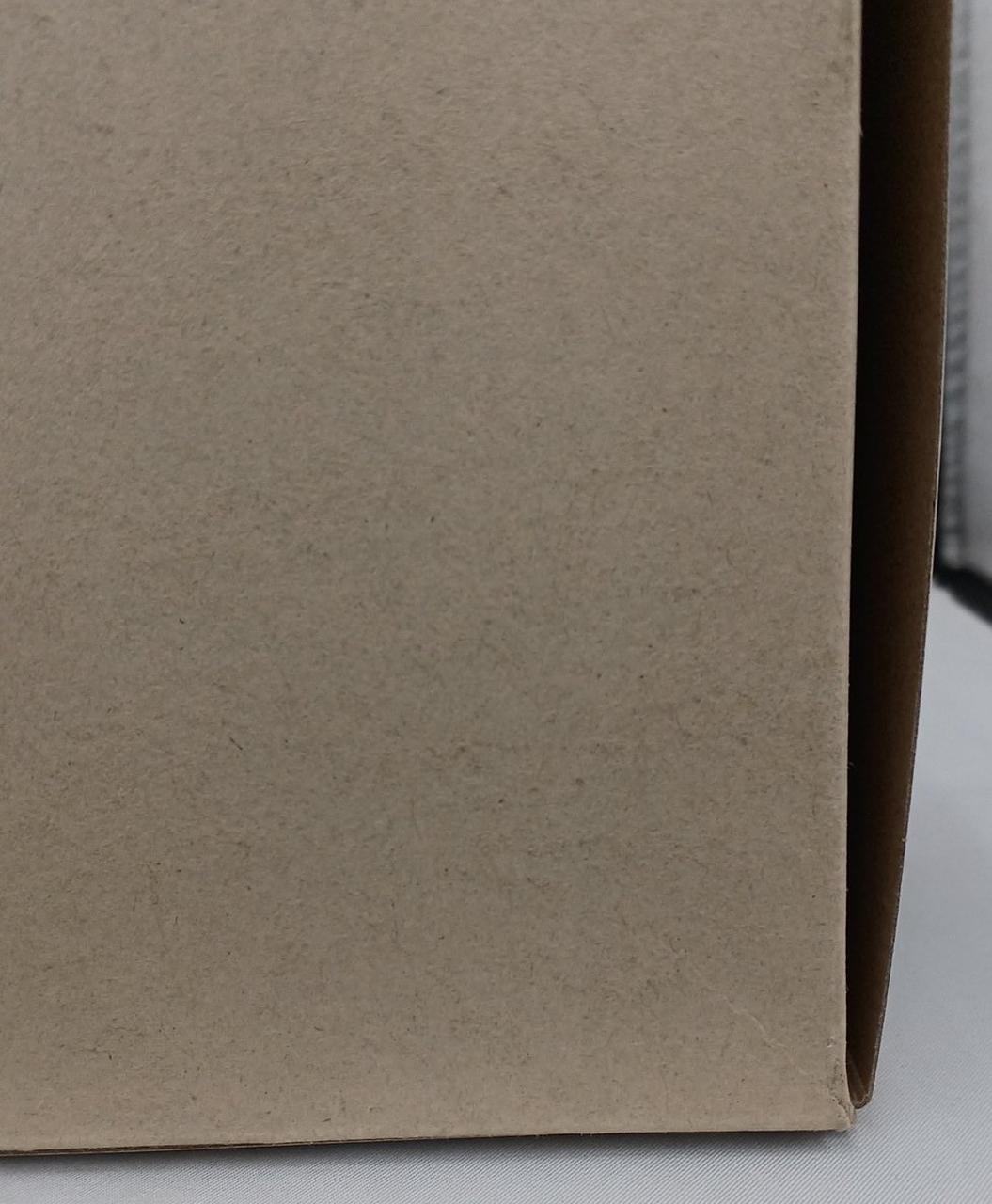 箱汚れ、ダメージ、色焼け有り