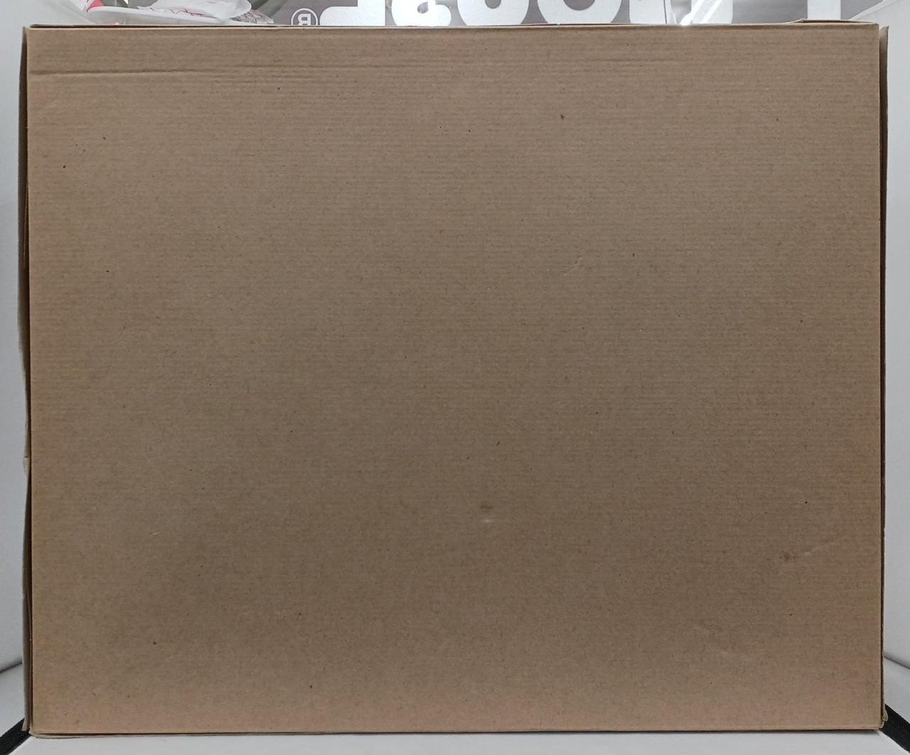 箱ダメージ、汚れ、色焼け有り