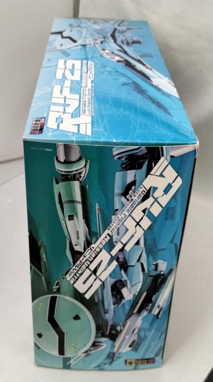 箱全体ダメージ、汚れ、色焼け有り