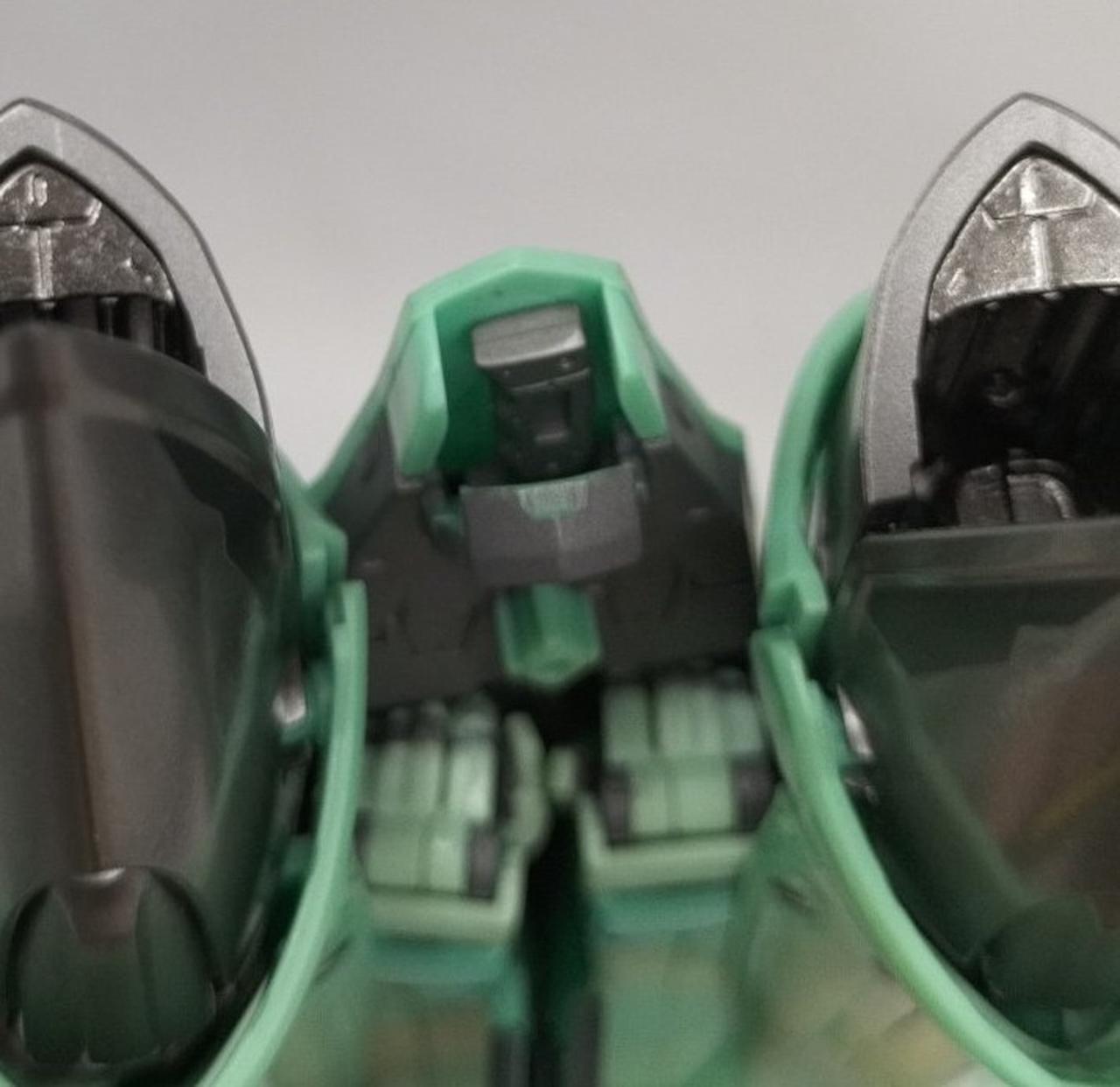 ナイフは収納されています