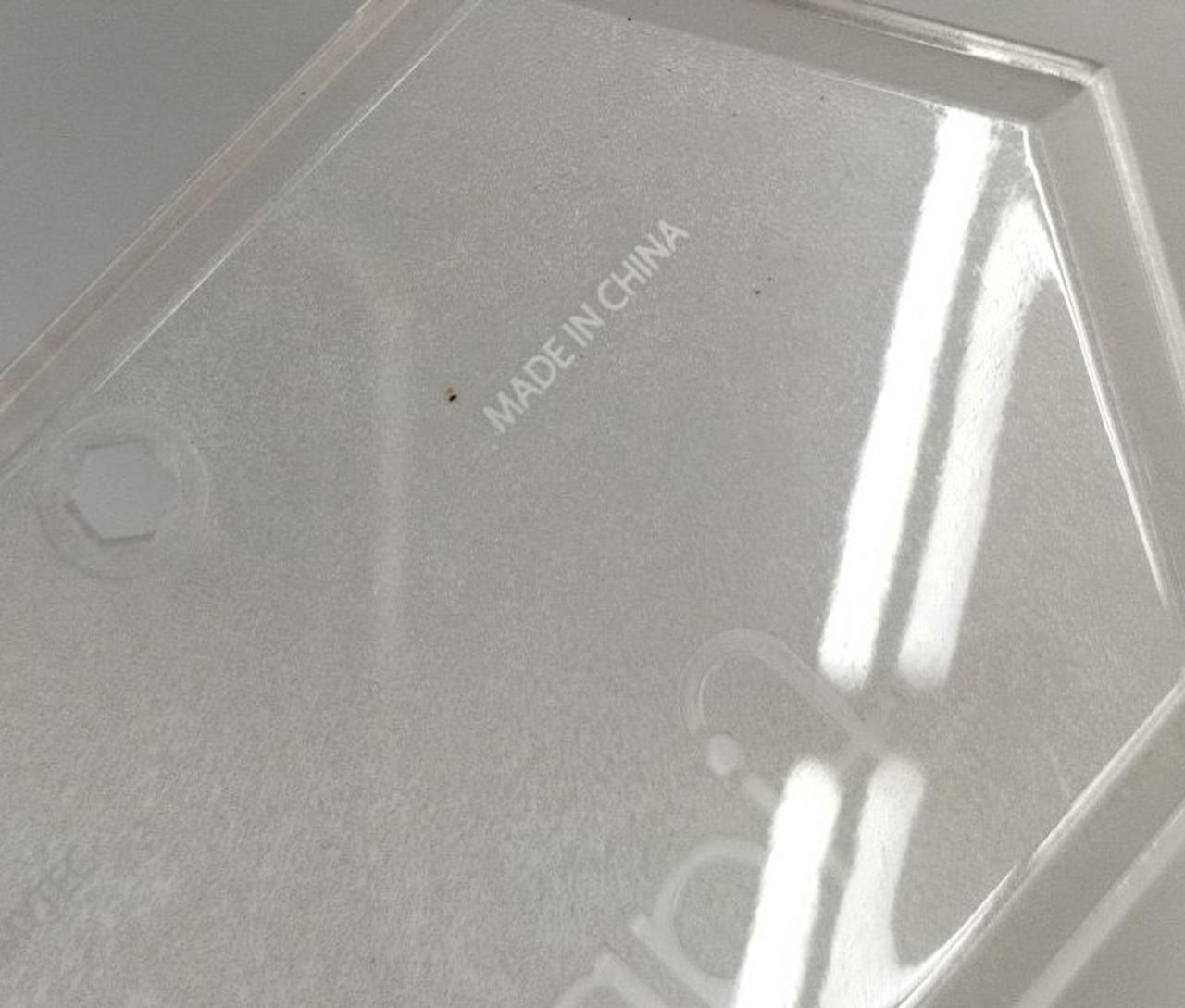 台座に汚れ有り