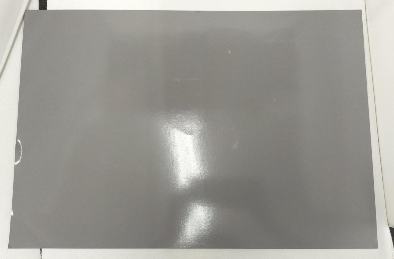 台紙にダメージ有り