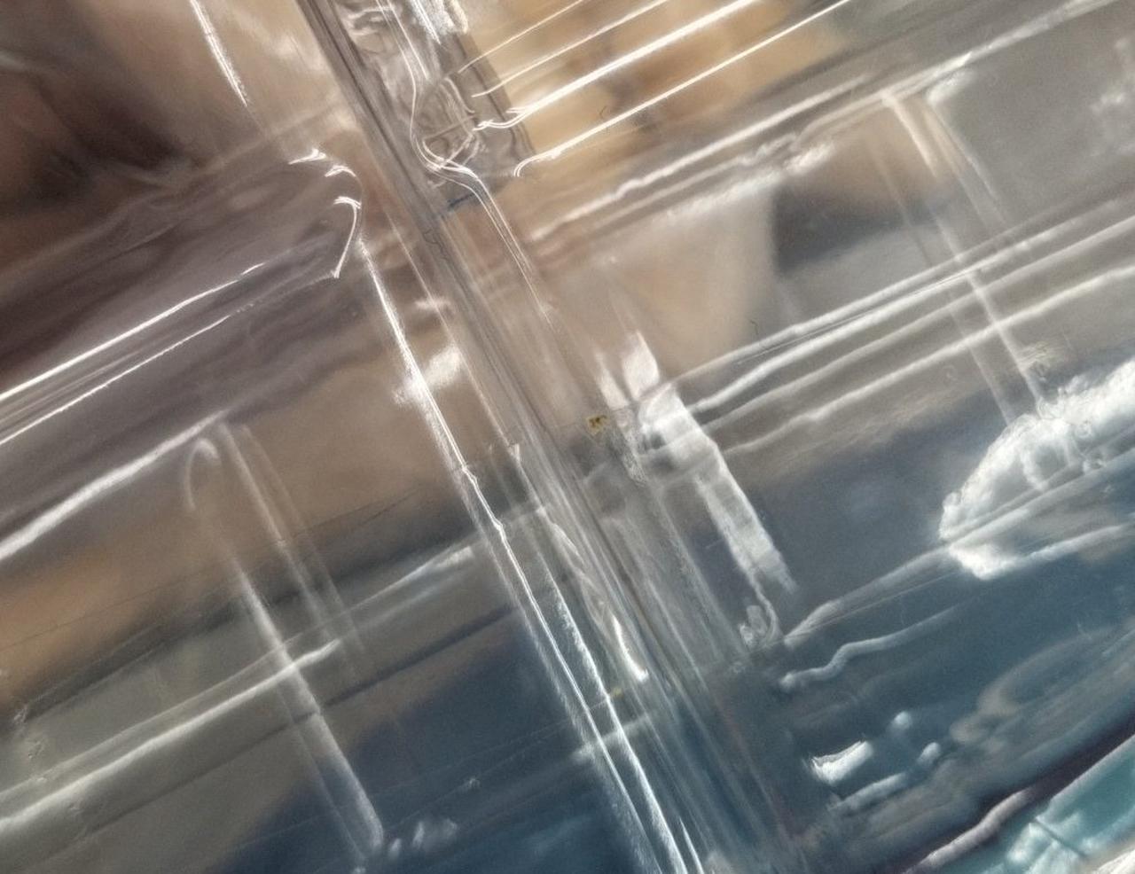 テープに汚れ有り