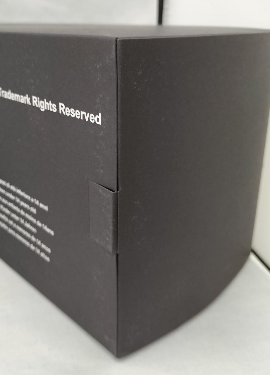 箱ダメージ有り。