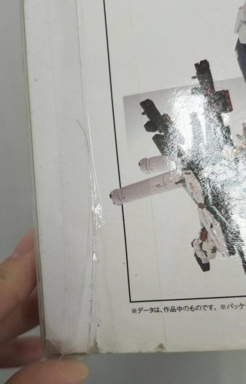 混入物有、テープ一部切れてます