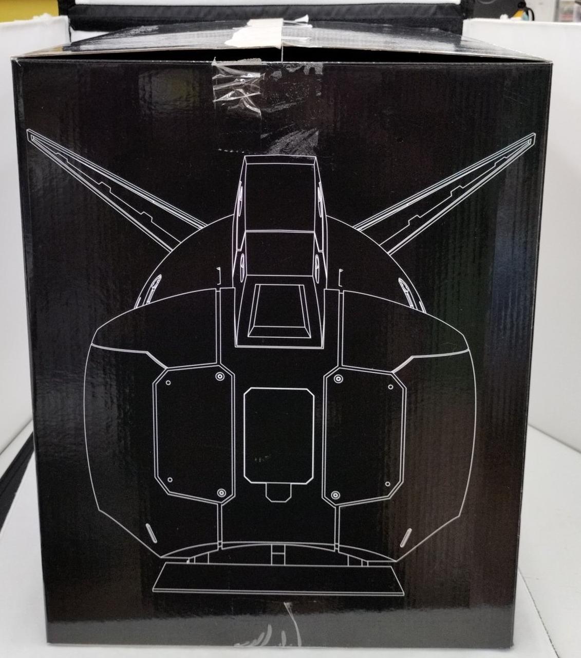 箱に擦れ傷、ダメージ有り