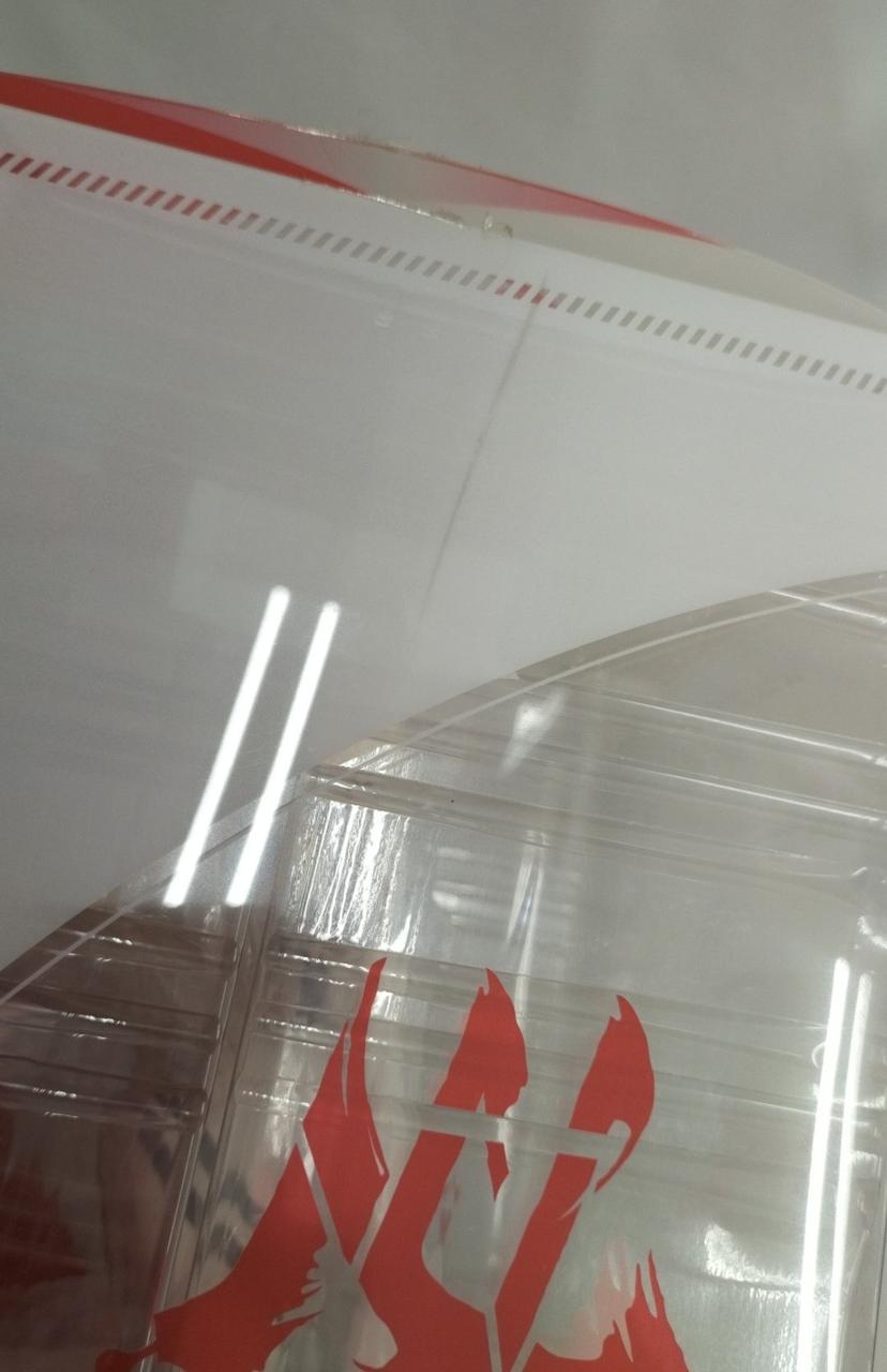 ケースに傷有り