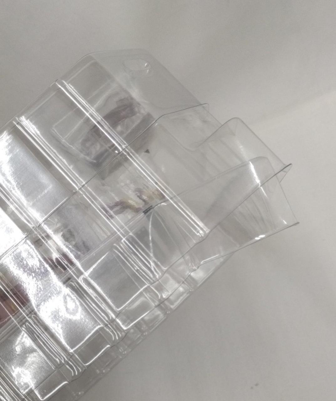 ブリスター歪んでます