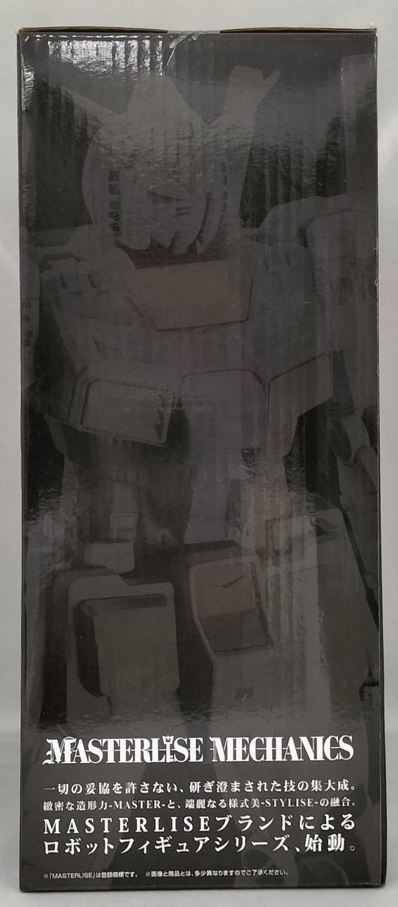 箱全体にダメージ有り。