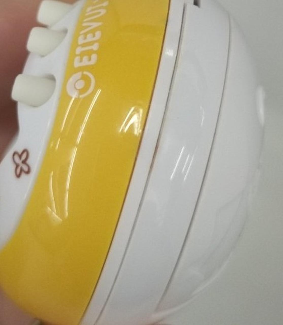 隙間に汚れ有り