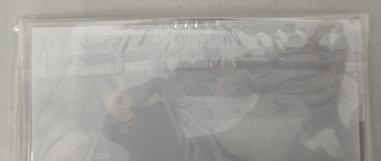 未開封品ですが、粘着部分が波打っています