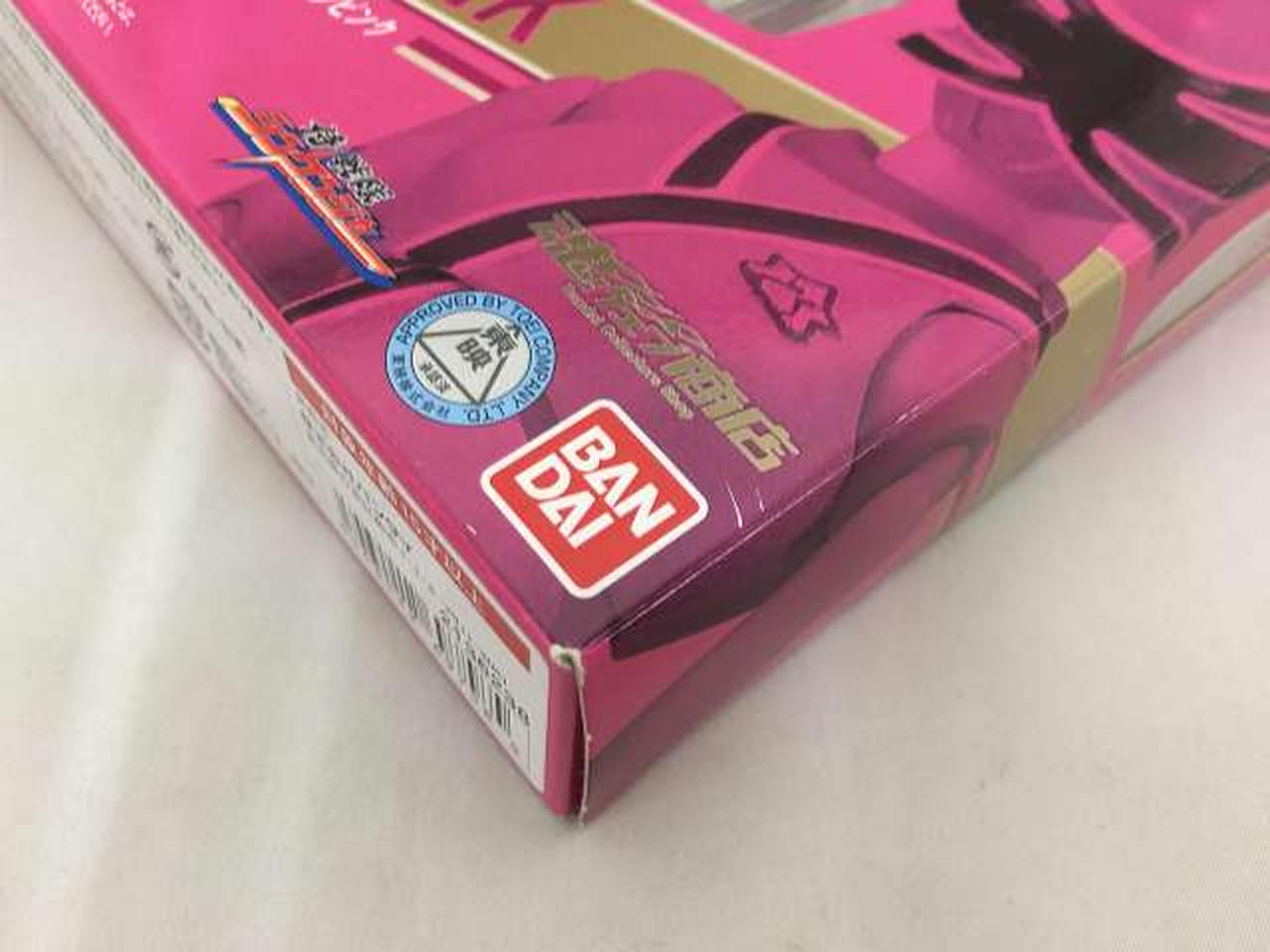箱ダメージの一部です。