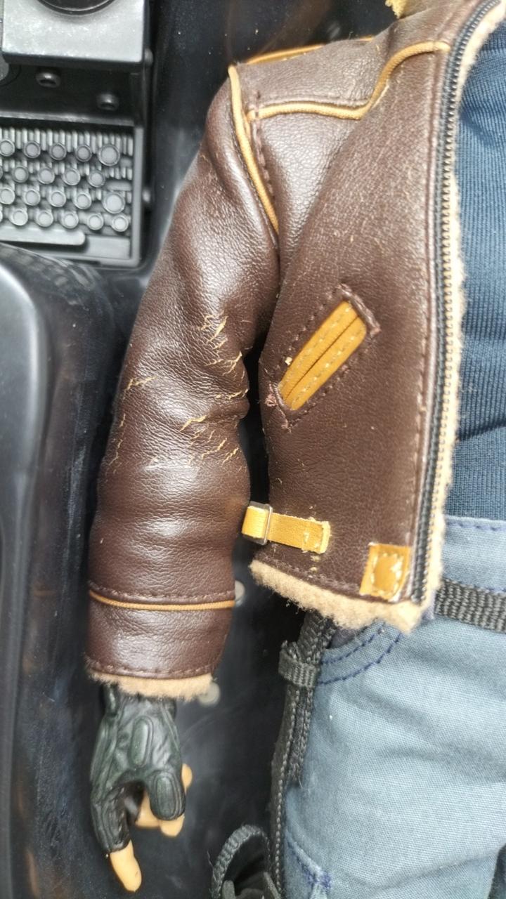 ジャケットダメージあり