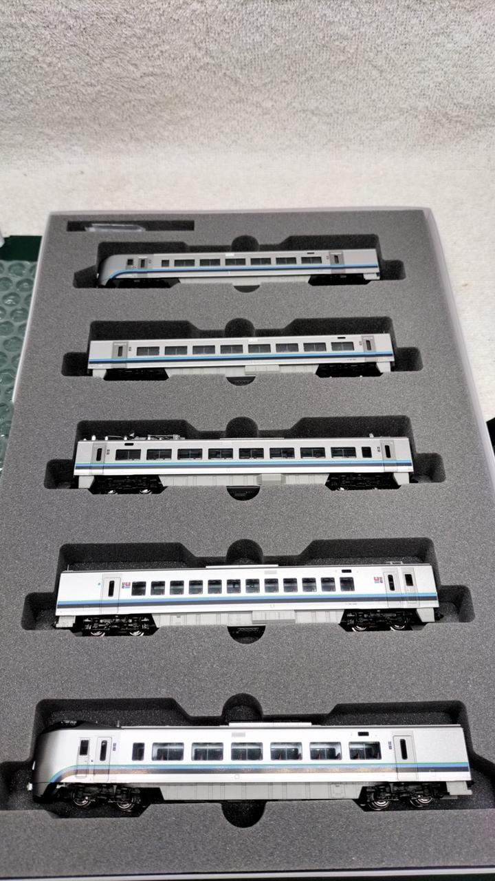 カトー(KATO)|10-1821 789系100番台カムイ・すずらん5両セット カトー(KATO)|10-1821 789系100番台カムイ・すずらん5両セット